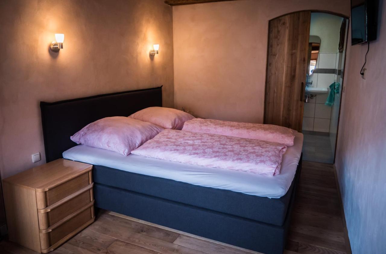 Heuhof-Breitau Gästezimmer Sontra Exterior foto